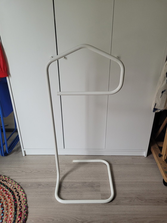 Image 1 of IKEA porte robe blanche porte Niels Gammelgaard