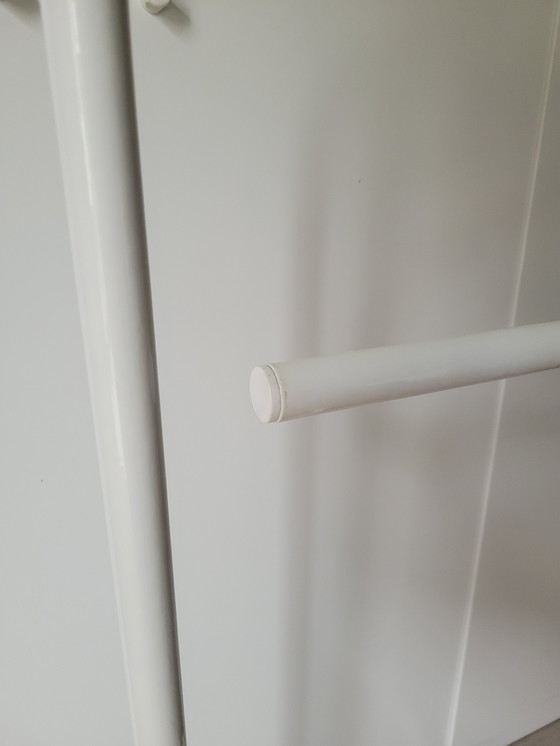 Image 1 of IKEA porte robe blanche porte Niels Gammelgaard