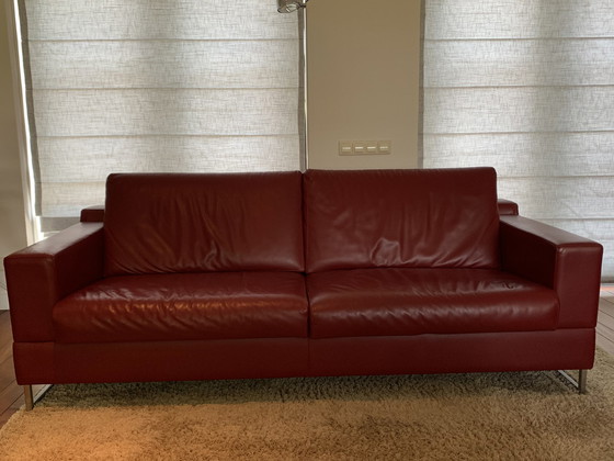 Image 1 of Leolux Cuno sofa set red leather, 2-1/2-seater and 2-seater.