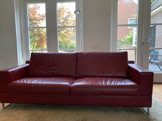 Image 1 of Leolux Cuno sofa set red leather, 2-1/2-seater and 2-seater.