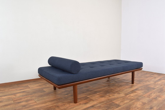 Image 1 of Mid-Century Ge19 Teak Daybed By Hans J. Wegner For Getama, 1950S