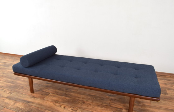 Image 1 of Mid-Century Ge19 Teak Daybed By Hans J. Wegner For Getama, 1950S