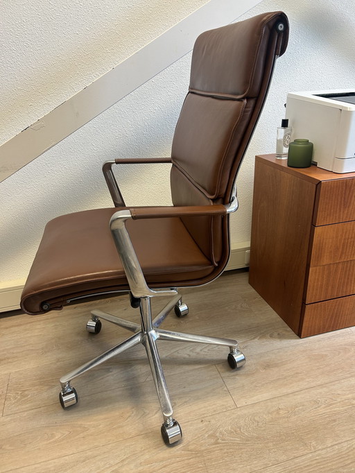 ICF Una deisgn office chair cognac