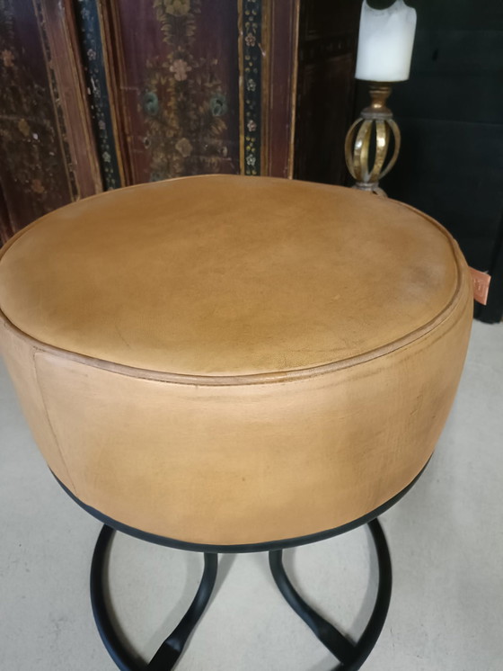 Image 1 of Nano Pouffe made of leather