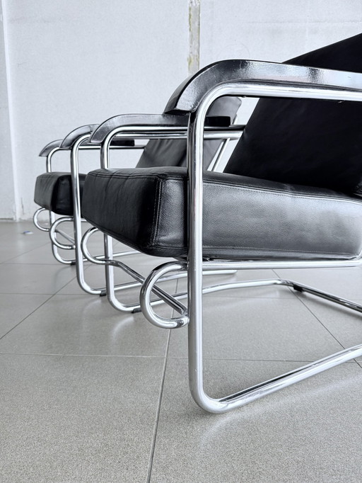 2X Vintage Cantilever Lounge Chair  By Enrico Prampolini For Cova 