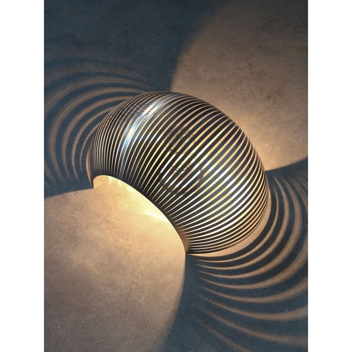 Lampada da tavolo vintage in acciaio inossidabile