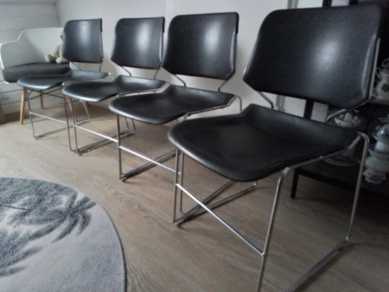 Image 1 of 4x Matrix Krueger chairs