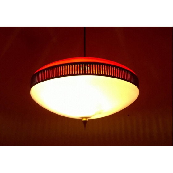 Image 1 of Lampada a sospensione vintage in plexiglass rosso, Italia 1950