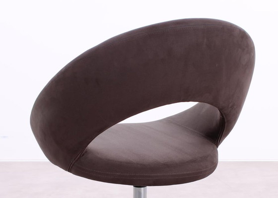 Image 1 of Artifort Nina armchair brown