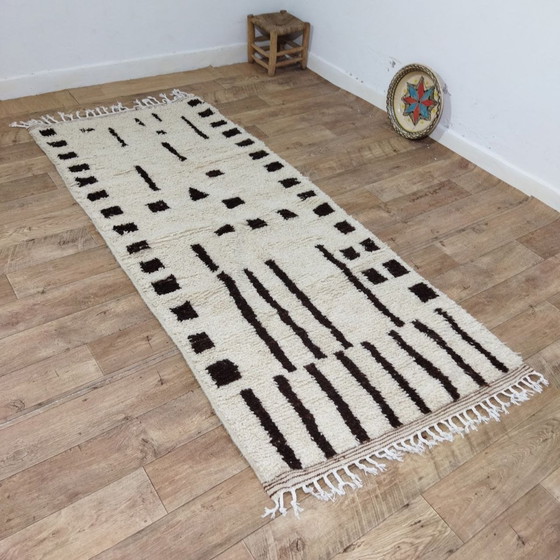 Image 1 of Tapis Berbère Marocain En Laine Naturelle - Moroccan Berber Carpet Of Natural Wool