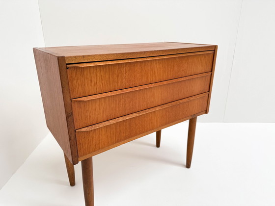Image 1 of Mid-Century Teak Veneer Chest Of Drawers – Scandinavian Minimalist Design