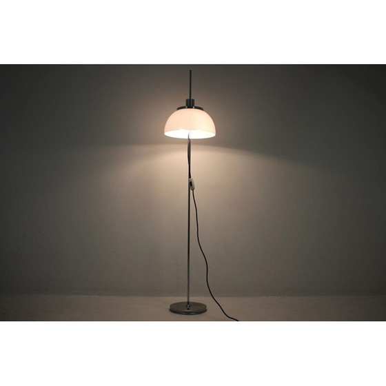 Image 1 of Vintage silver metal floor lamp by Harvey Guzzini