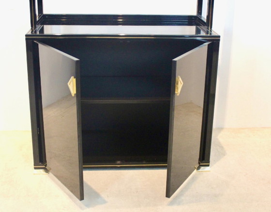 Image 1 of Pierre Vandel Paris Armoire française laquée noire avec présentoir à étagères