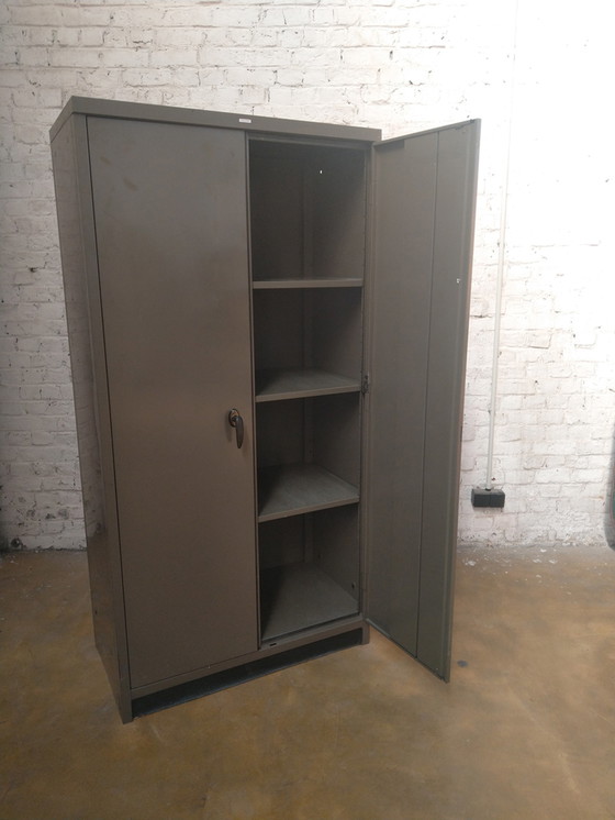 Image 1 of Acior Metal Cabinet