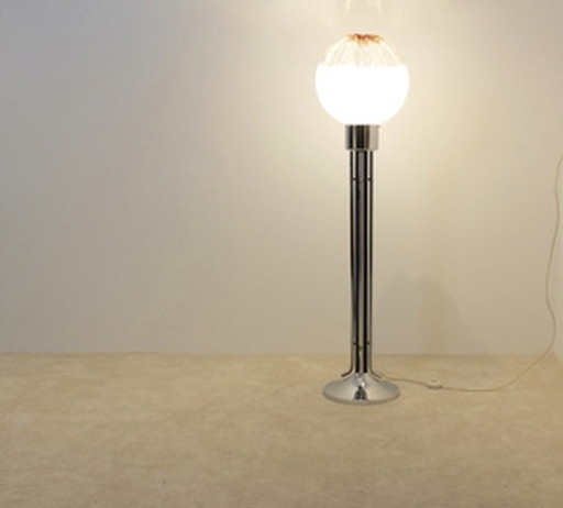 A.V. mazzega lampadaire en verre