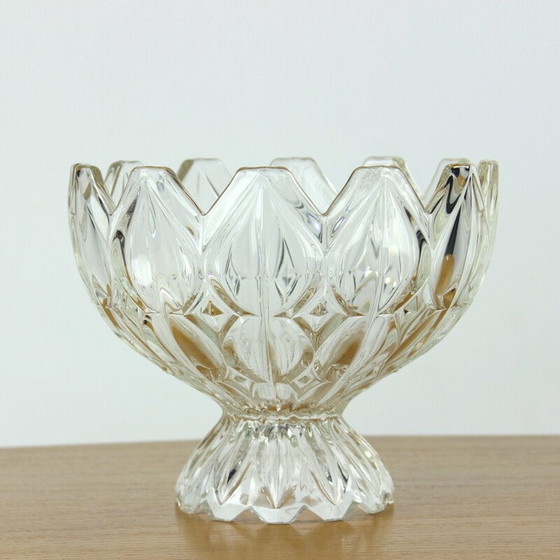 Image 1 of Vintage Tulips glass bowl from Hermanova Hut and designed by E. Downey, 1957