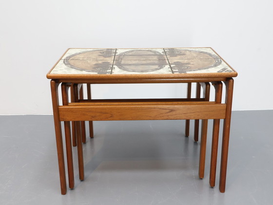 Image 1 of Tables d'appoint vintage Tables d'appoint Art du bœuf