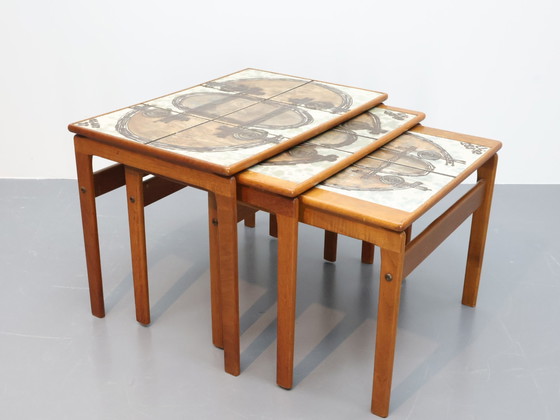 Image 1 of Tables d'appoint vintage Tables d'appoint Art du bœuf