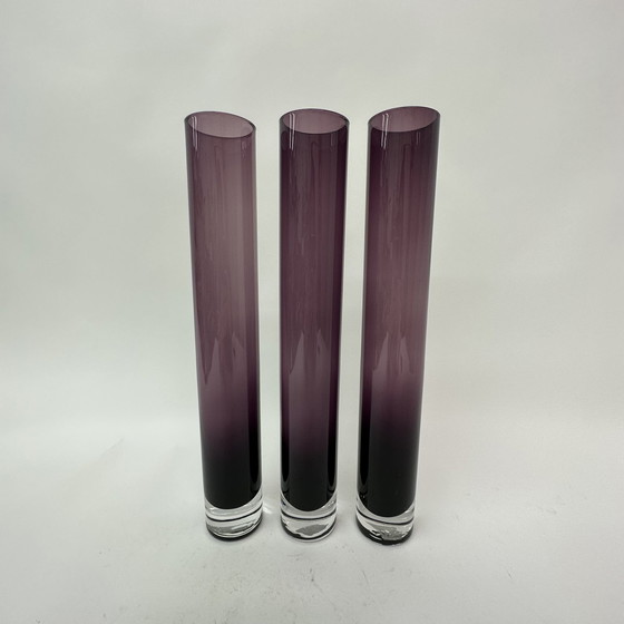 Image 1 of Set di 3 vasi vintage Ikea in vetro viola 