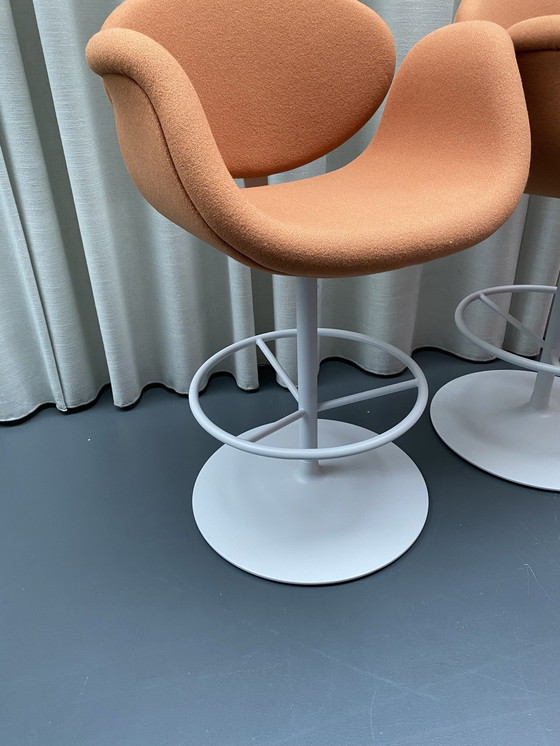 Image 1 of 2x Artifort Little Tulip bar chair by Pierre Paulin