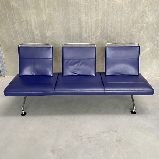 Image 1 of Vitra Area Sofa - The Timeless Splendour by Antonio Citterio en cuir violet