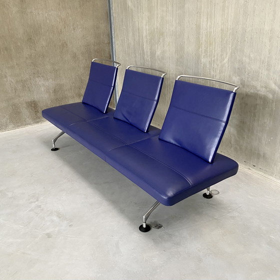 Image 1 of Vitra Area Sofa - The Timeless Splendour by Antonio Citterio en cuir violet