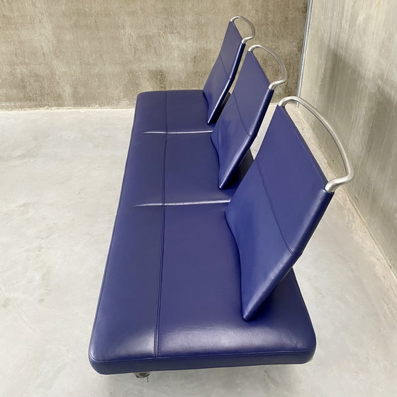 Image 1 of Vitra Area Sofa - The Timeless Splendour by Antonio Citterio en cuir violet