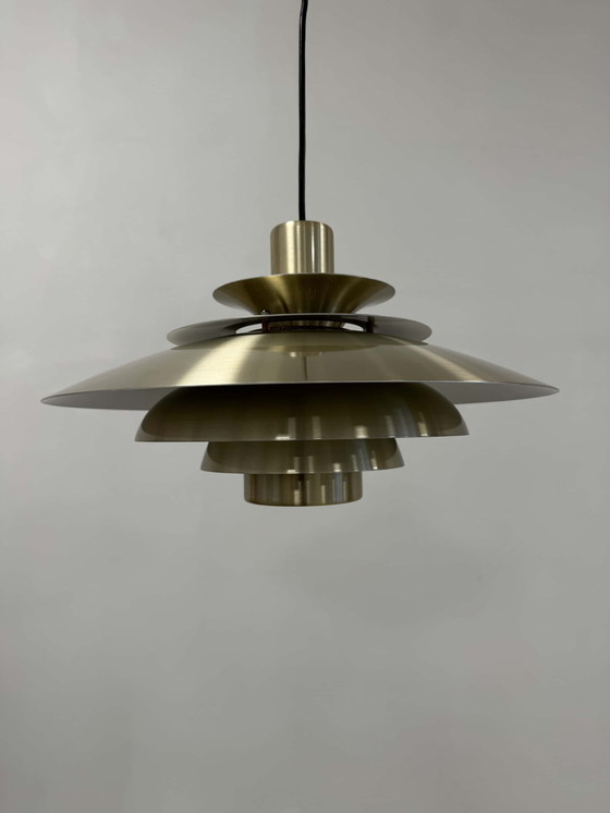 Image 1 of Lampada a sospensione danese vintage in ottone 