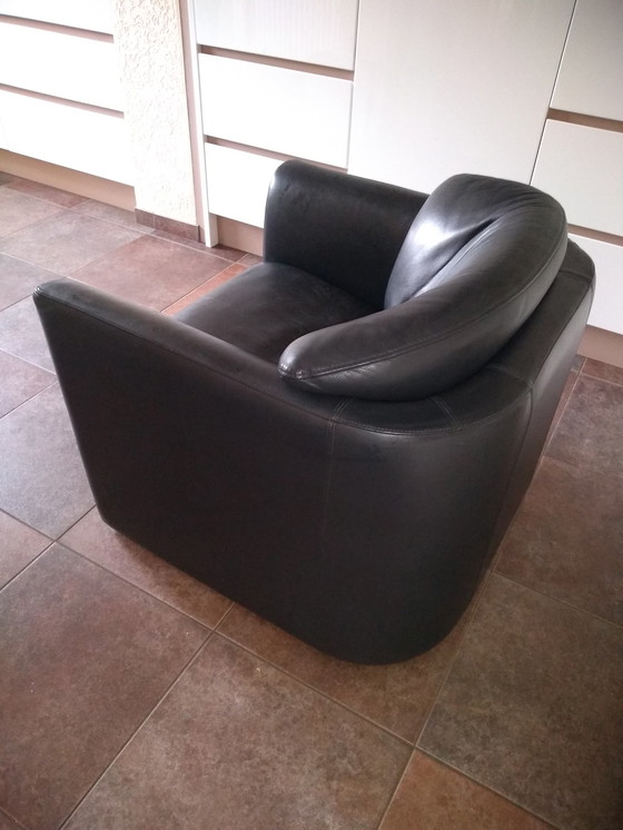 Image 1 of Leolux armchair