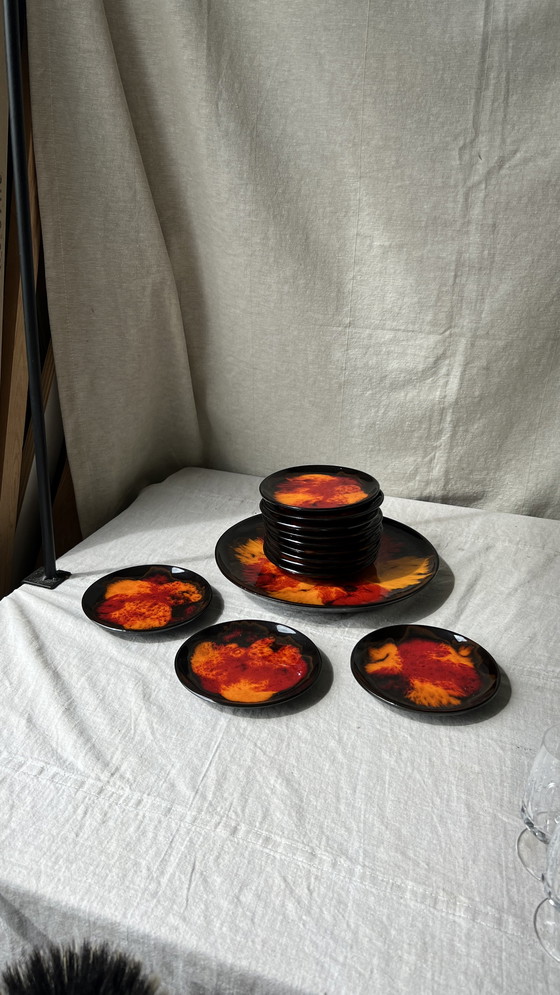 Image 1 of Unique cake plates set