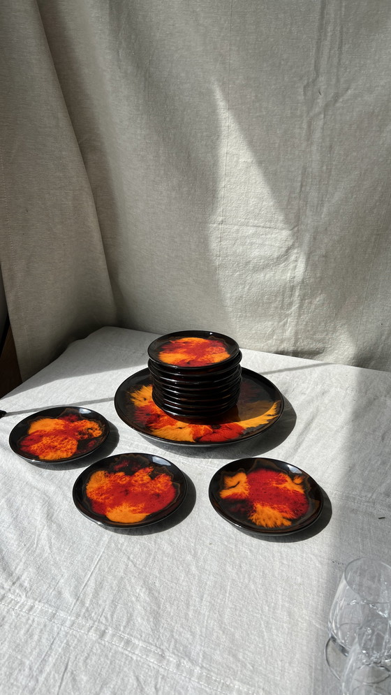 Image 1 of Unique cake plates set