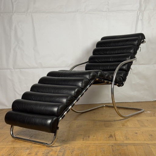 Replica Leather Relax Chair By Ludwig Mies Van Der Rohe 1960S