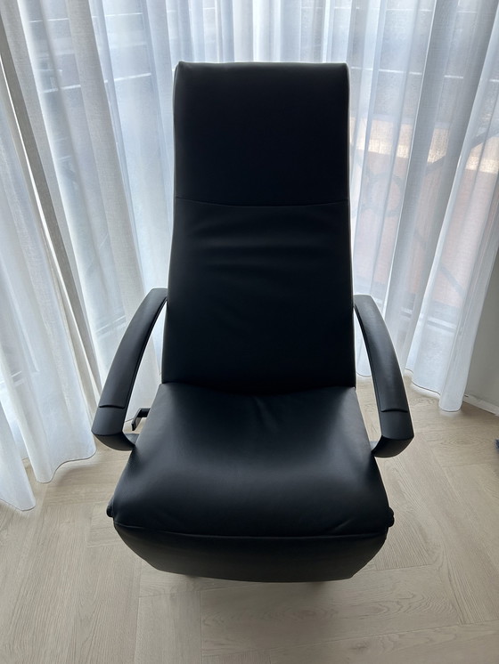 Image 1 of Jori Recliner In Lipano Leather Black Edition