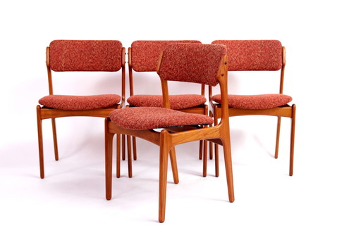 Dining table chairs Eric Buch