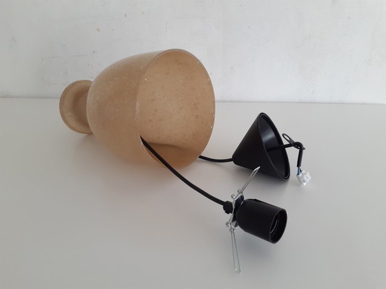 Image 1 of Lampada a sospensione in vetro opalino color sabbia Raak Holland B-1203