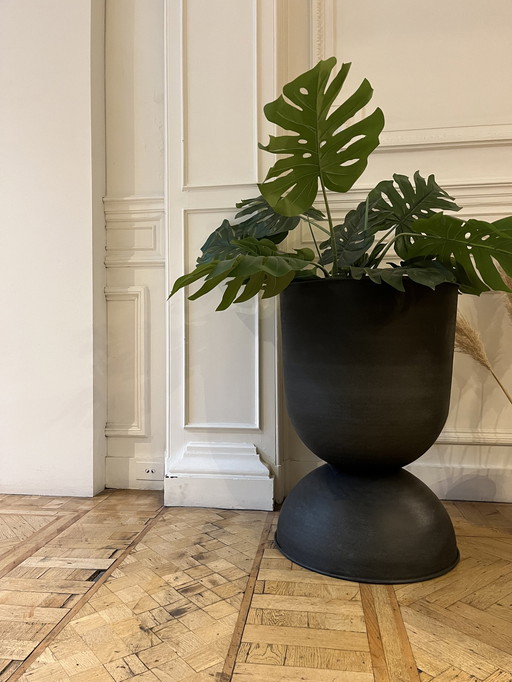 Ferm Living - Hourglass Pot