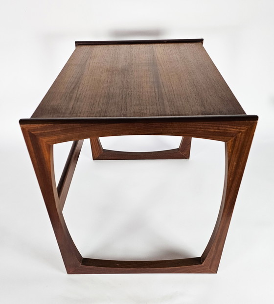 Image 1 of G plan - design Victor Wilkins - tables d'appoint (2) - teck - signé - Angleterre - 60's