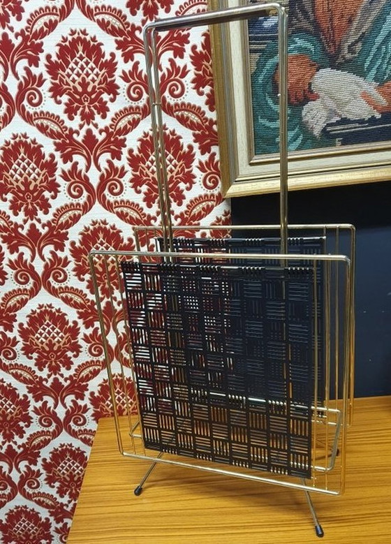 Image 1 of 1178 Immagine 3 di Hollywood Regency Anthracite Magazine Rack Immagine 4 di Hollywood Regency Anthracite Magazine Rack Hollywood