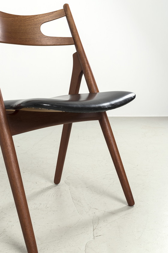 Image 1 of Set of 3 'CH29P Sawbuck' dining chairs
