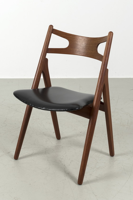 Image 1 of Set of 3 'CH29P Sawbuck' dining chairs