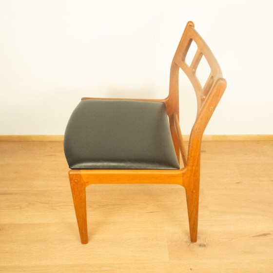 Image 1 of 1960s Teak Dining Table Chair: Danish Design by Johannes Andersen for Uldum 7171