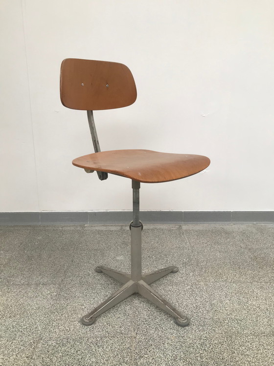 Image 1 of Friso Kramer / Wim Rietveld Drawing table + Drawing chair