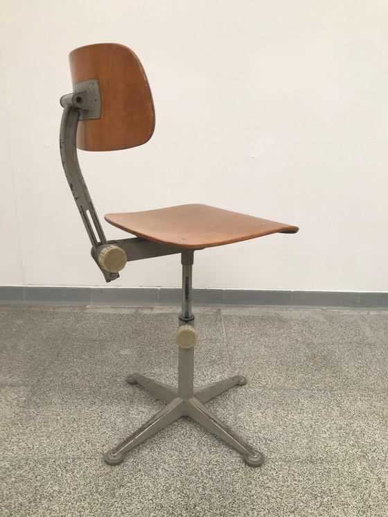 Image 1 of Friso Kramer / Wim Rietveld Drawing table + Drawing chair