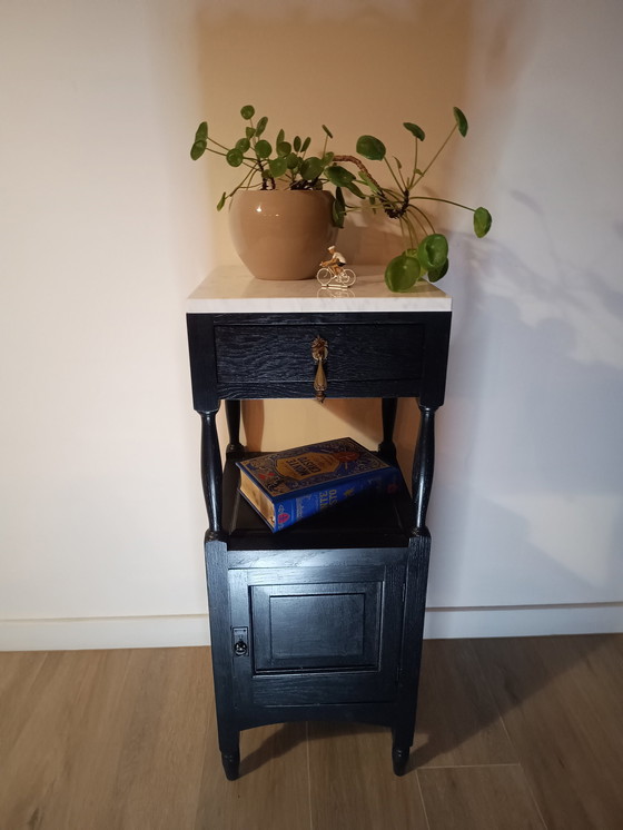 Image 1 of Elegante mueble auxiliar/pedestal/mueble para bebidas negro