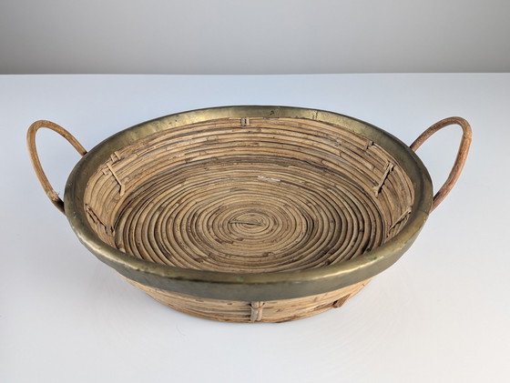 Image 1 of Cestino centrale in rattan e ottone con manici, stile Gabriella Crespi, anni &#39;70