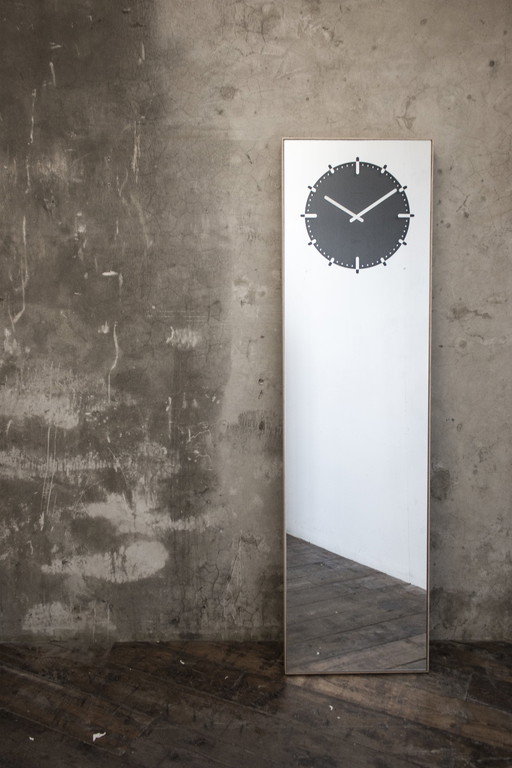 Richard Hutten X Leff Amsterdam Inverse Mirror Clock