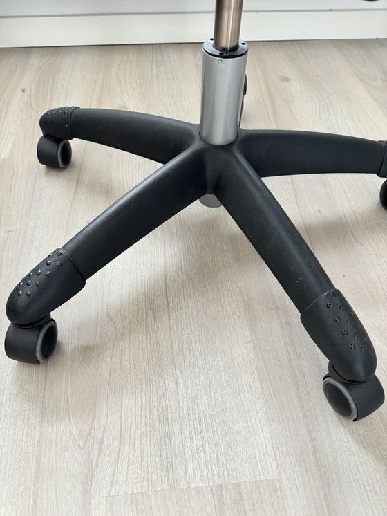 Image 1 of Hag H03 Model 330 Office Chair