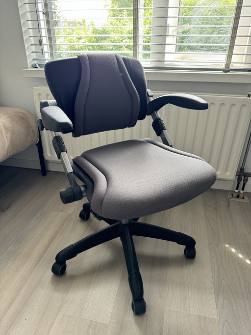 Hag H03 Model 330 Office Chair