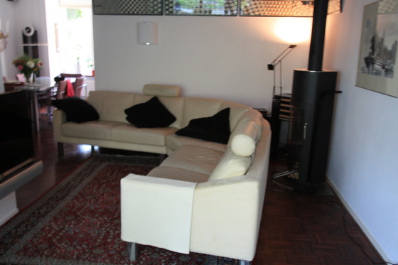 Image 1 of Leolux corner sofa