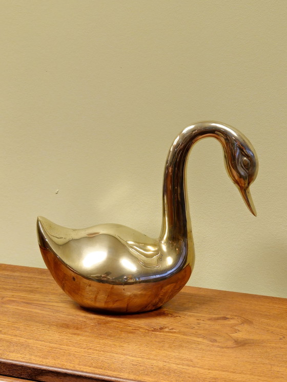 Image 1 of Grande cigno in ottone vintage